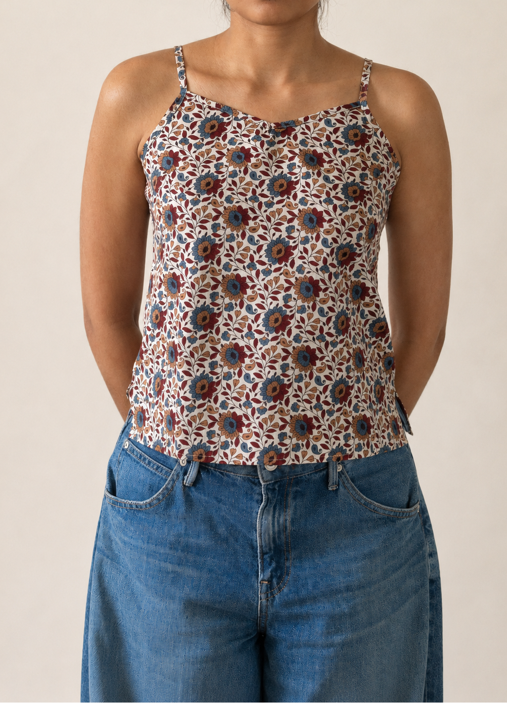 FLORA CAMI